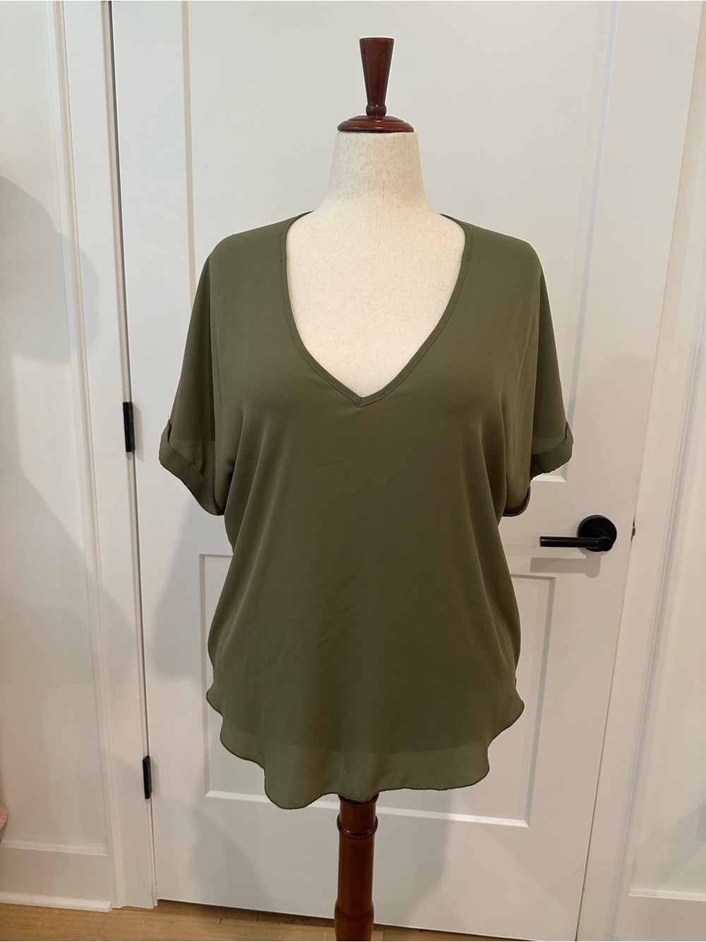 Living Doll Olive Green Split Neck Tunic Blouse Flowy Long Sleeve Large
